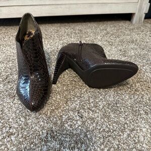 Sam Edelman Dark Brown Textured Ankle Booties